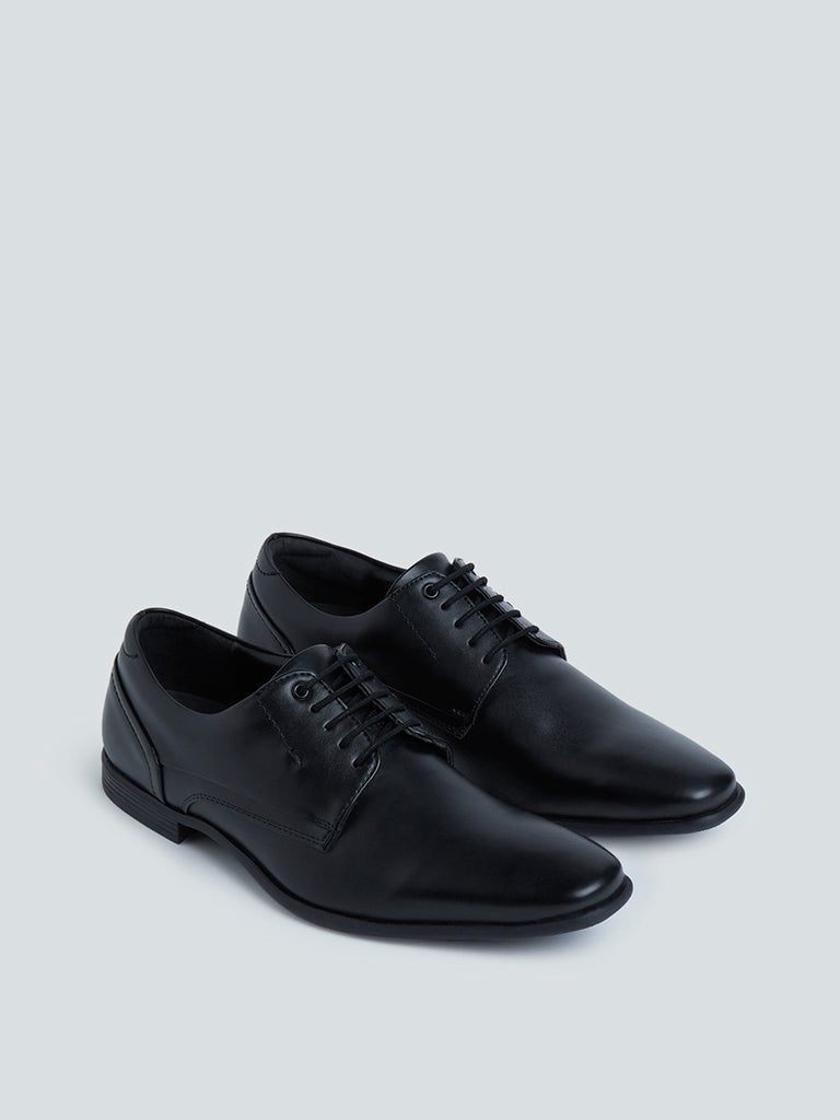 SOLEPLAY Black Lace-Up Shoes